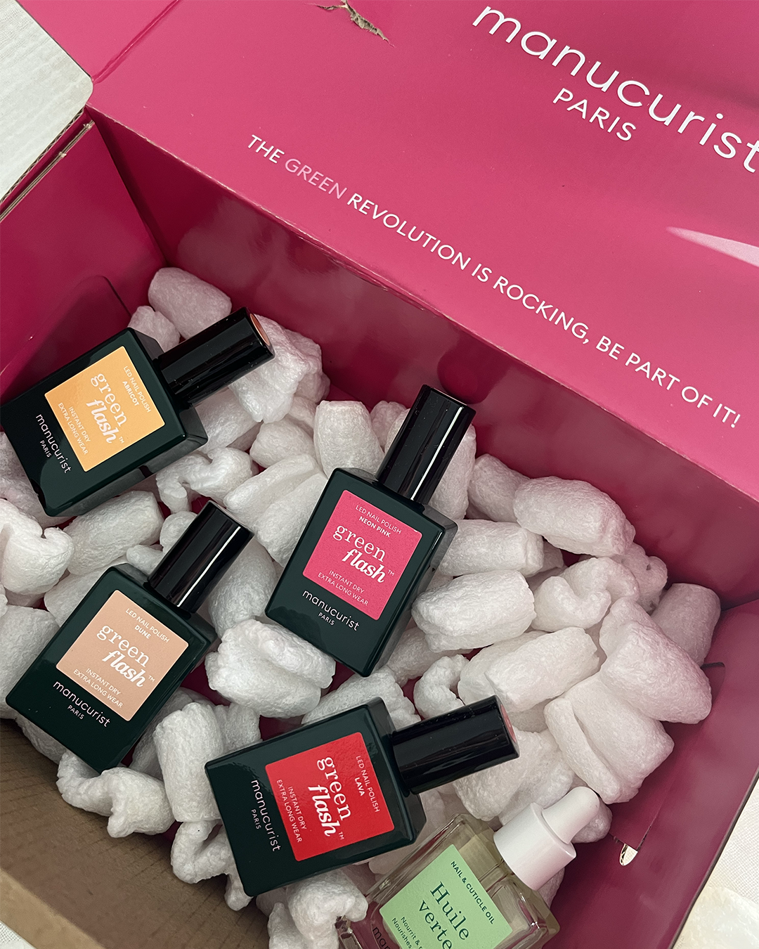 Visuel création contenu TikTok Manucurist, communication digitale et beauté clean