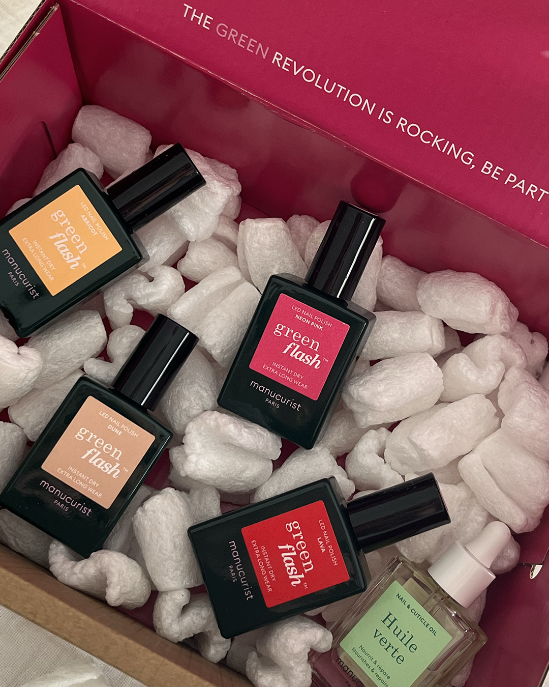 Visuel création contenu TikTok Manucurist, communication digitale et beauté clean